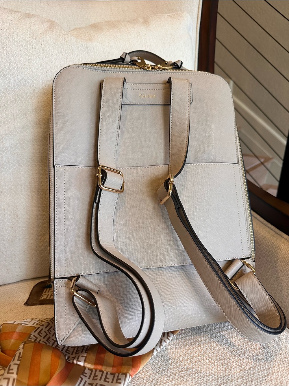 ⭐️LAST CHANCE⭐️ CALPAK 15” Kaya Laptop Backpack in Stone ✈️ - Picture 8 of 16